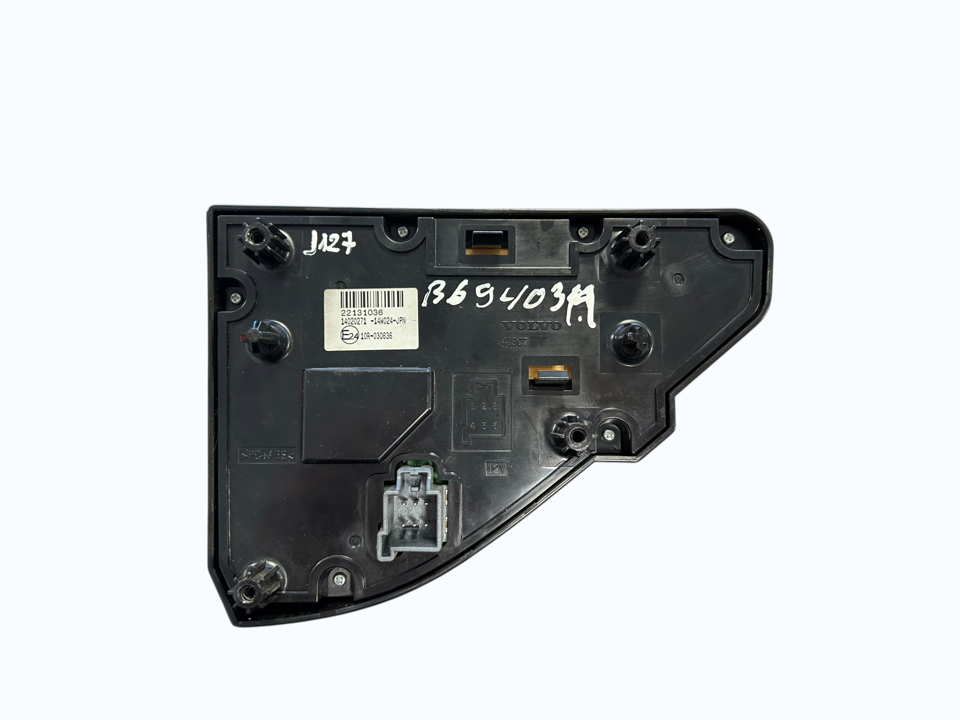Radio panel, switch 22131036 Volvo Trucks FH II 2018