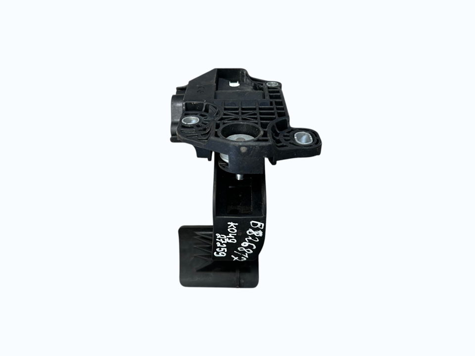Accelerator pedal 84412494 Volvo Trucks FH II 2018