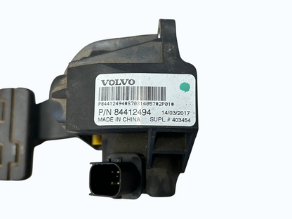 Accelerator pedal 84412494 Volvo Trucks FH II 2018