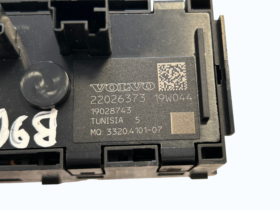 Multifunction switch 22026373 Volvo Trucks FH II 2019