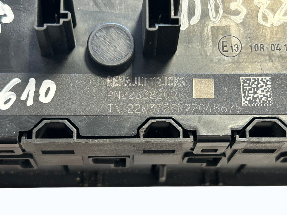 Daugiafunkcis jungiklis 22338209 Renault Trucks T 2022
