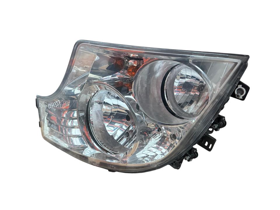 Headlight A9608200439 Mercedes-Benz Trucks ACTROS MP4 / MP5 2022 Left Front