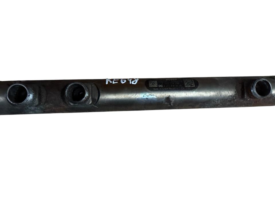 Топливная рампа A4710780245 Mercedes-Benz Trucks ACTROS MP4 / MP5 2013