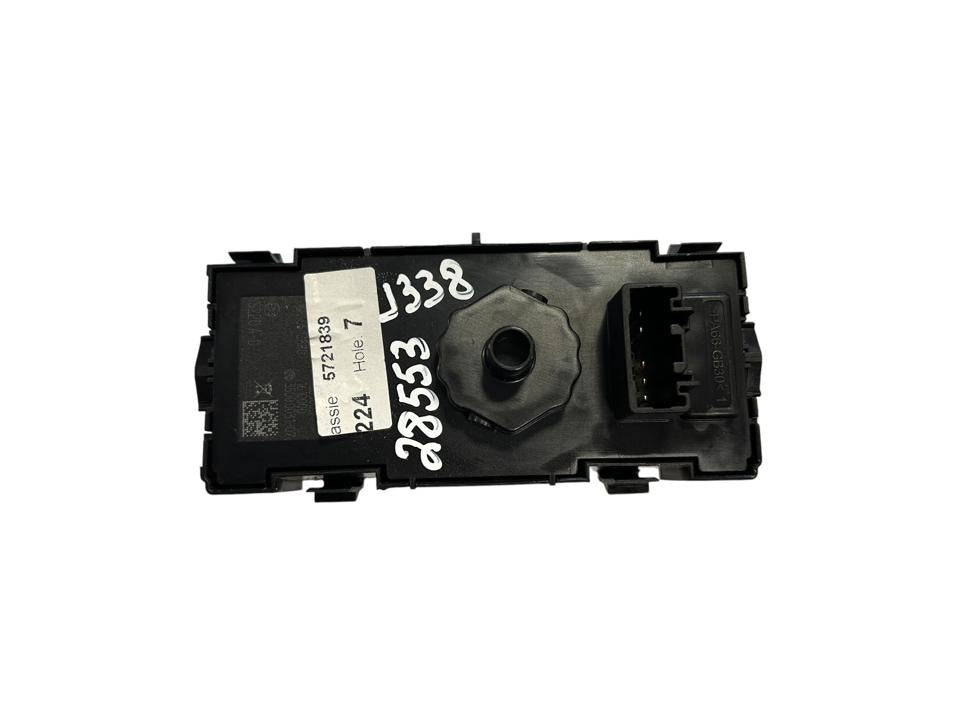 Jungikliai kabinoje 2557284 Scania R II 2024