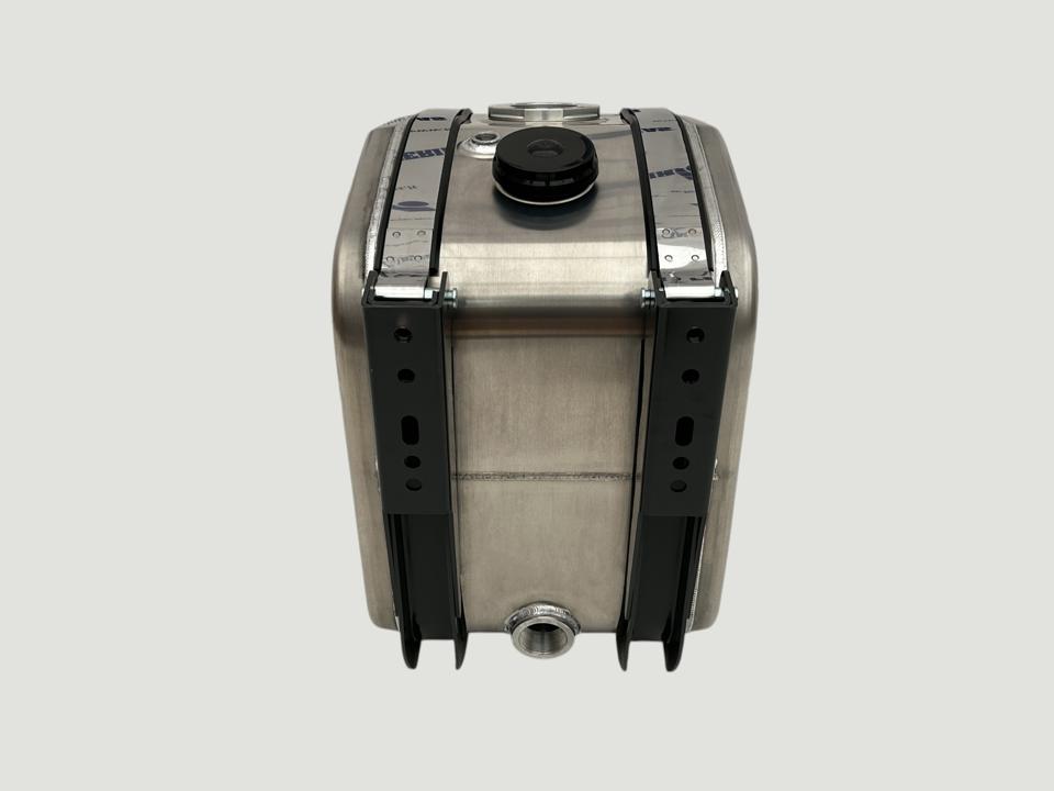 НОВЫЙ Гидравлический бак 120L 590x630x446