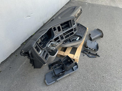 Dashboard set 2086508 Scania R II 2024