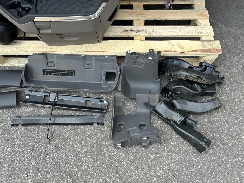 Dashboard set 2084468 Scania R II 2018