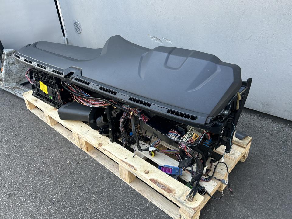Dashboard set 2084468 Scania R II 2018