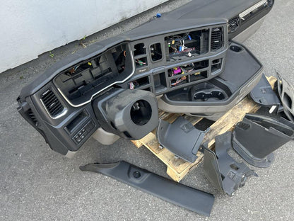 Dashboard set 2084748 Scania R II 2018