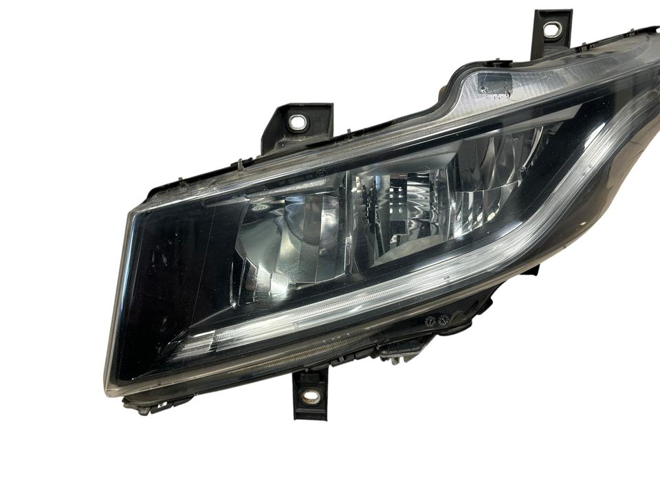 Headlight 58028452570 Iveco Trucks S-WAY 2021 Left Front
