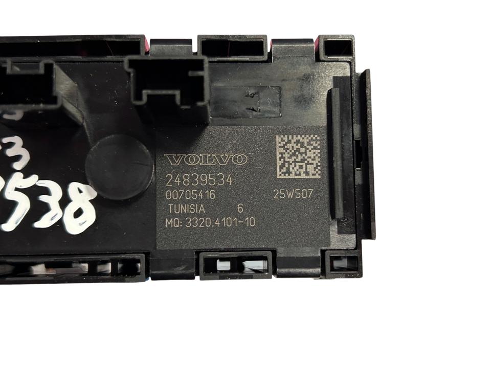 Переключатели в салоне 24839534 Volvo Trucks FH III 2026