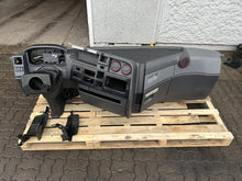 Dashboard set Renault Trucks T 2022
