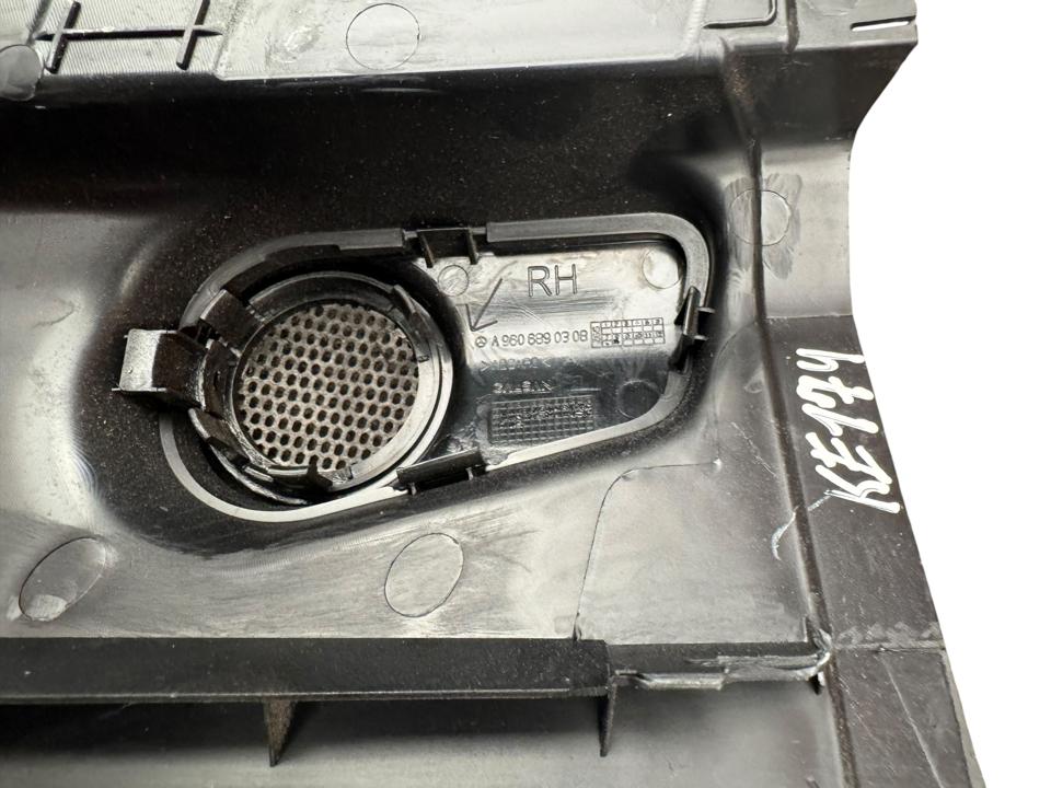 Внутренняя отделка A9606928501 Mercedes-Benz Trucks ACTROS MP4 / MP5 2020