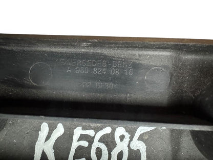 Пластиковая отделка A9608240816 Mercedes-Benz Trucks ACTROS MP4 / MP5 2018