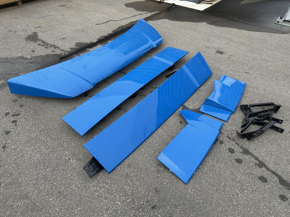 Cabin spoilers set A9607902344 BigSpace Mercedes-Benz Trucks ACTROS MP4 / MP5 2018