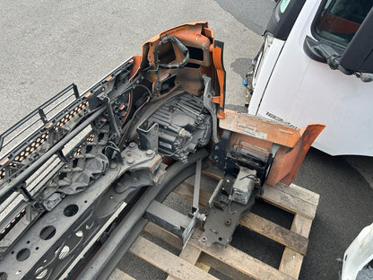 Bamperio komplektas A9608201839 Mercedes-Benz Trucks ANTOS 2015 priekis