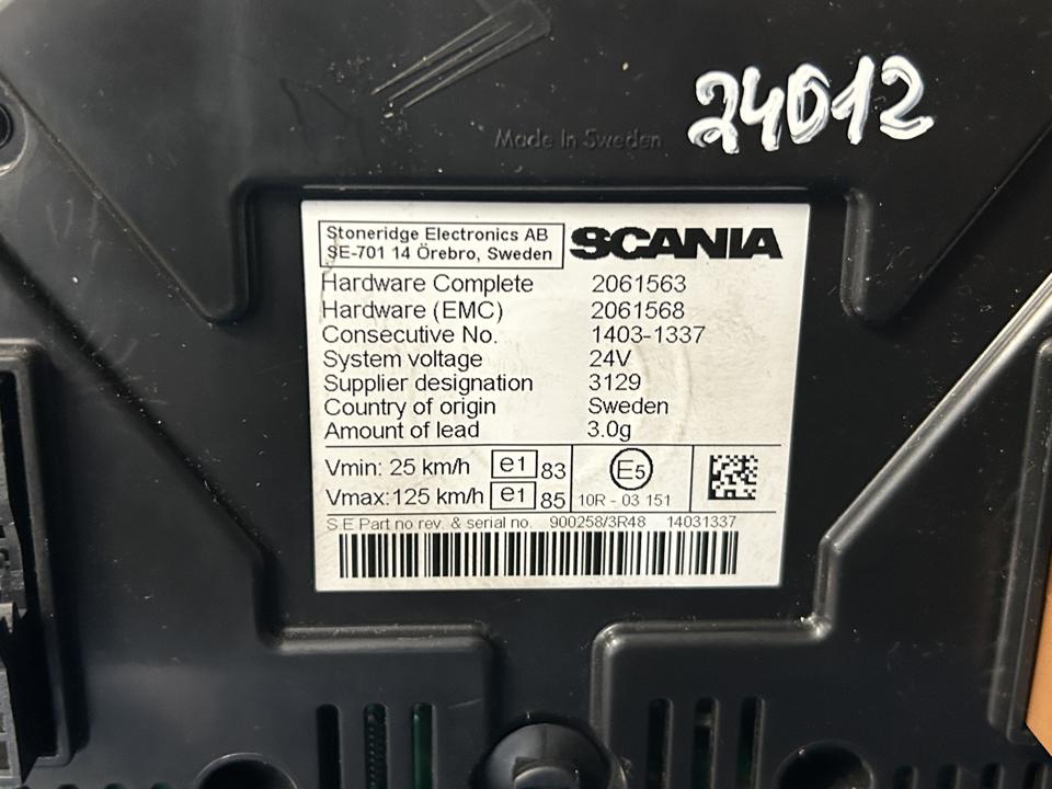 Панель приборов 2061563 Scania R I 2014