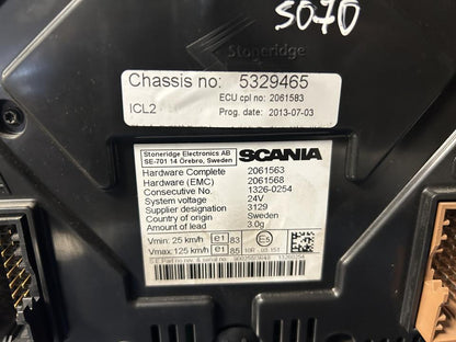 Панель приборов 2061563 Scania R I 2013