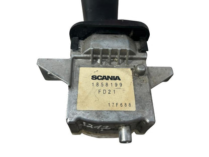 Pavarų perjungimo rankenėlė 1858199 Scania R I 2015