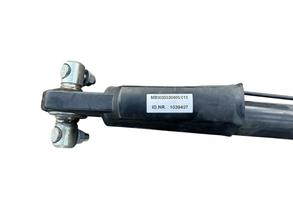 Cabin tilting cylinder MB0035530405 Mercedes-Benz Trucks ACTROS MP4 / MP5 2020