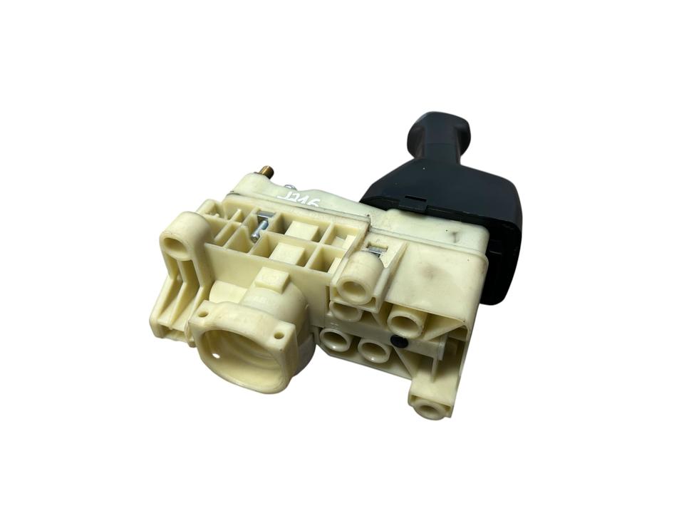 Parking brake switch, lever 2301821 Scania R II 2023