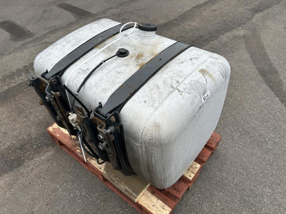 Kuro bakas A9604704303 480L Mercedes-Benz Trucks ACTROS MP4 / MP5 2019