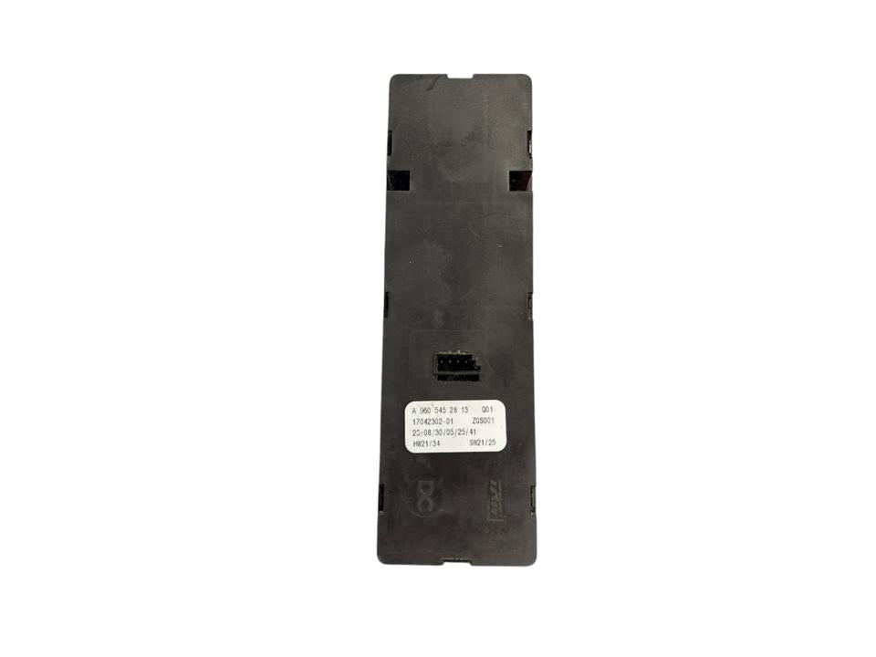 Переключатель подъема окна A9605452813 Mercedes-Benz Trucks ACTROS MP4 / MP5 2023