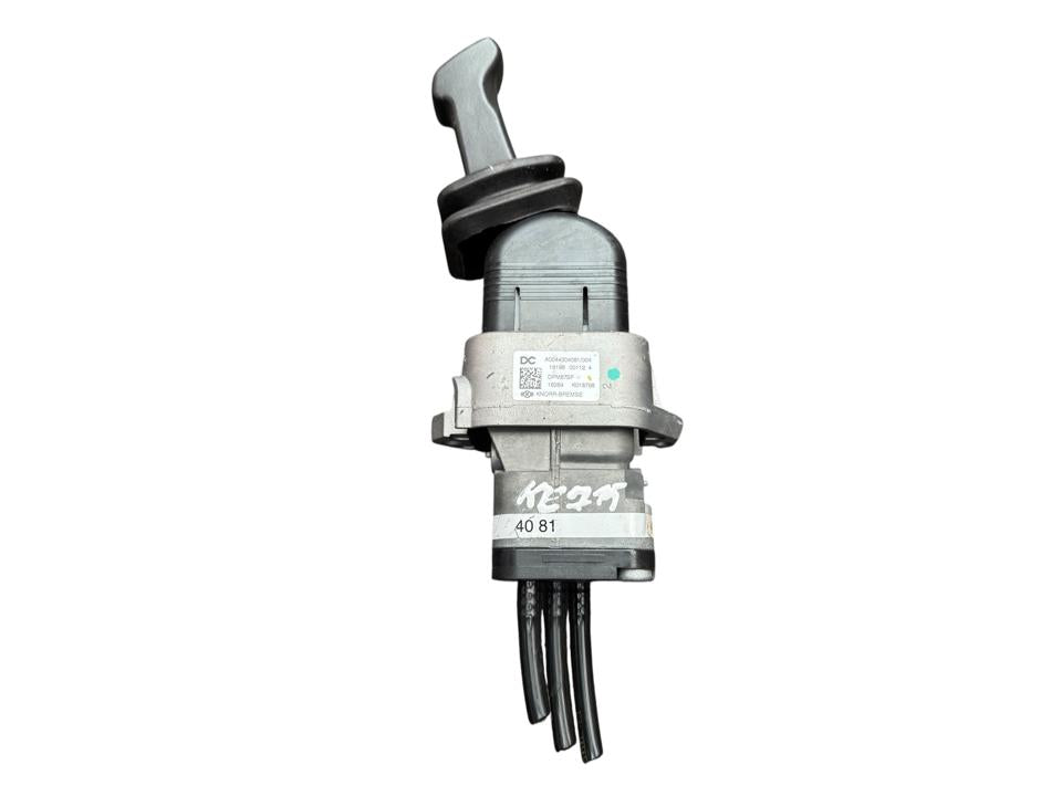 Parking brake switch, lever A0044304081 Mercedes-Benz Trucks ACTROS MP4 / MP5 2018