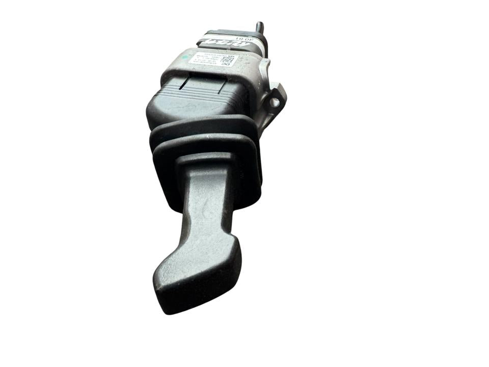 Parking brake switch, lever A0044304081 Mercedes-Benz Trucks ACTROS MP4 / MP5 2018