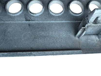Plastikinė apdaila A9608852584 Mercedes-Benz Trucks ACTROS MP4 / MP5 2018