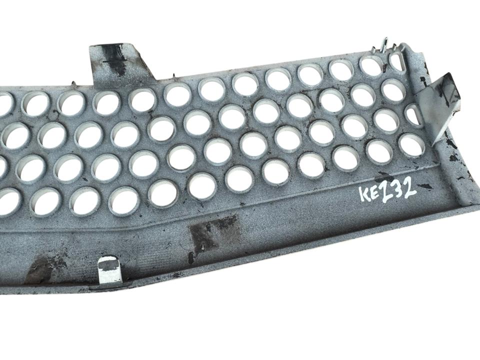 Plastikinė apdaila A9608850153 Mercedes-Benz Trucks ACTROS MP4 / MP5 2018