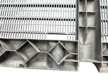 Radiator grille A9605002316 Mercedes-Benz Trucks ACTROS MP4 / MP5 2017