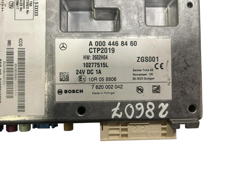 Блок управления A0004468460 Mercedes-Benz Trucks ACTROS MP4 / MP5 2021