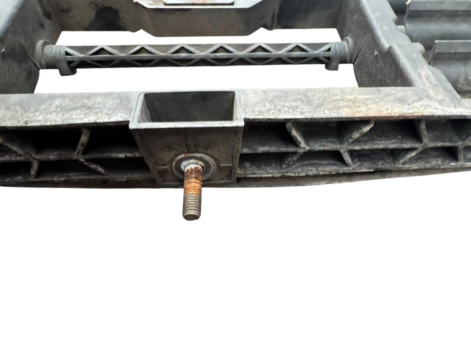Radiator grille A9605001816 Mercedes-Benz Trucks ACTROS MP4 / MP5 2017