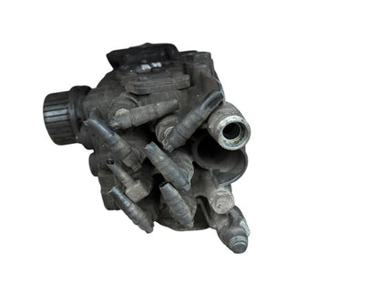 Air dryer A0014465464 Mercedes-Benz Trucks ACTROS MP4 / MP5 2018