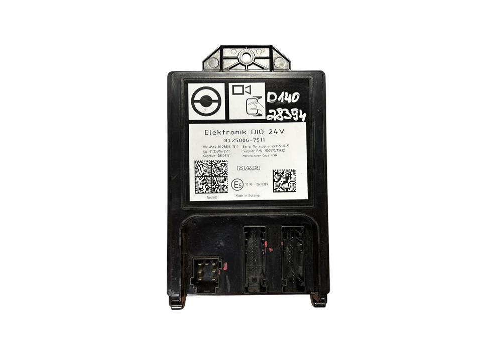 Door control unit 81258067511 DIO MAN Trucks TGX II 2025