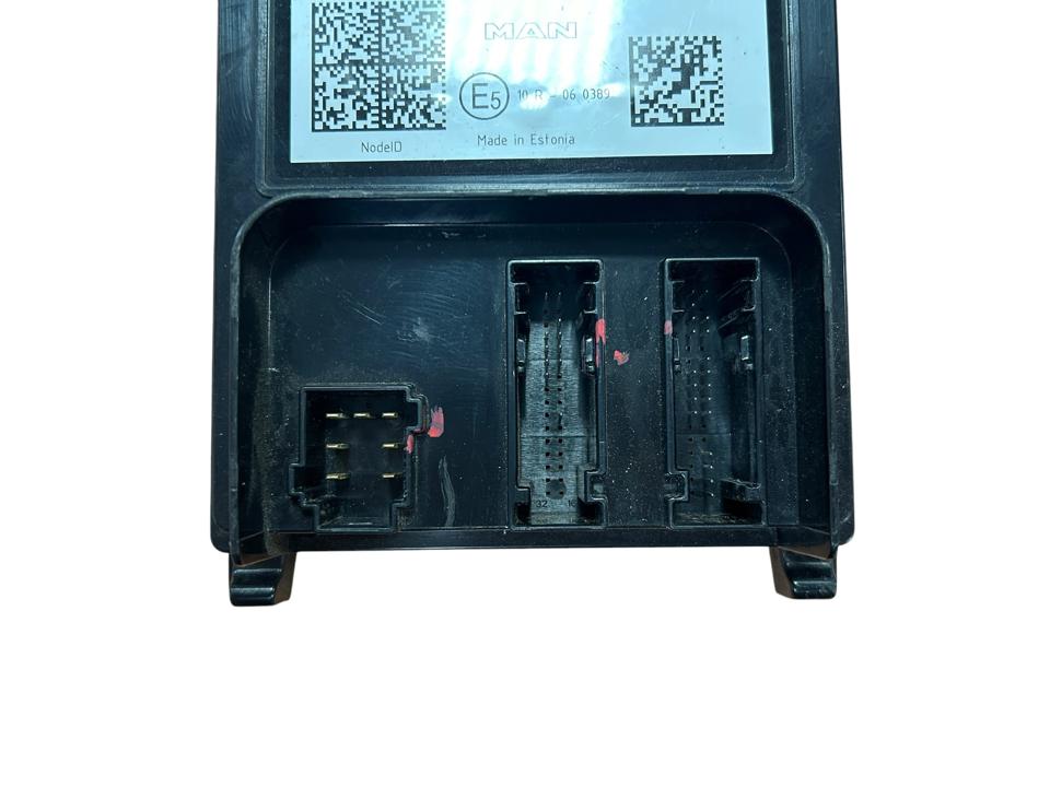 Door control unit 81258067511 DIO MAN Trucks TGX II 2025