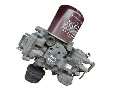 Air dryer A0024461864 Mercedes-Benz Trucks ACTROS MP4 / MP5 2020