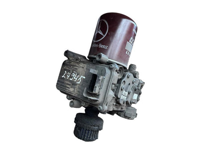 Air dryer A0024461864 Mercedes-Benz Trucks ACTROS MP4 / MP5 2020