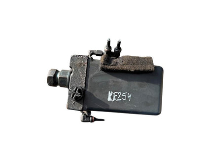 Cab tilting pump A9605530001 Mercedes-Benz Trucks ACTROS MP4 / MP5 2015