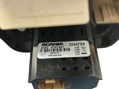 Jungikliai kabinoje 2554704 Scania R II 2023