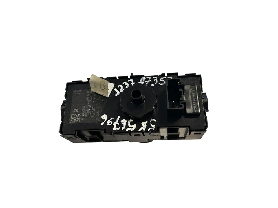 Blokiruotes jungiklis 2706604 Scania R II 2019