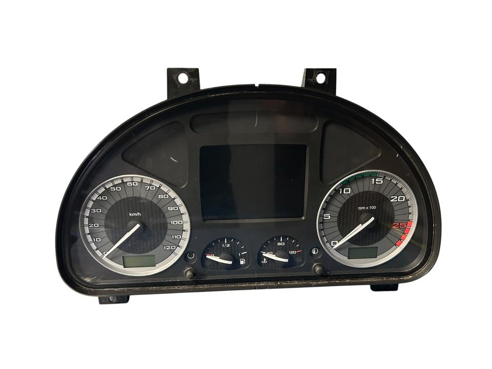 Instrument cluster 5802312920 Iveco Trucks S-WAY 2021