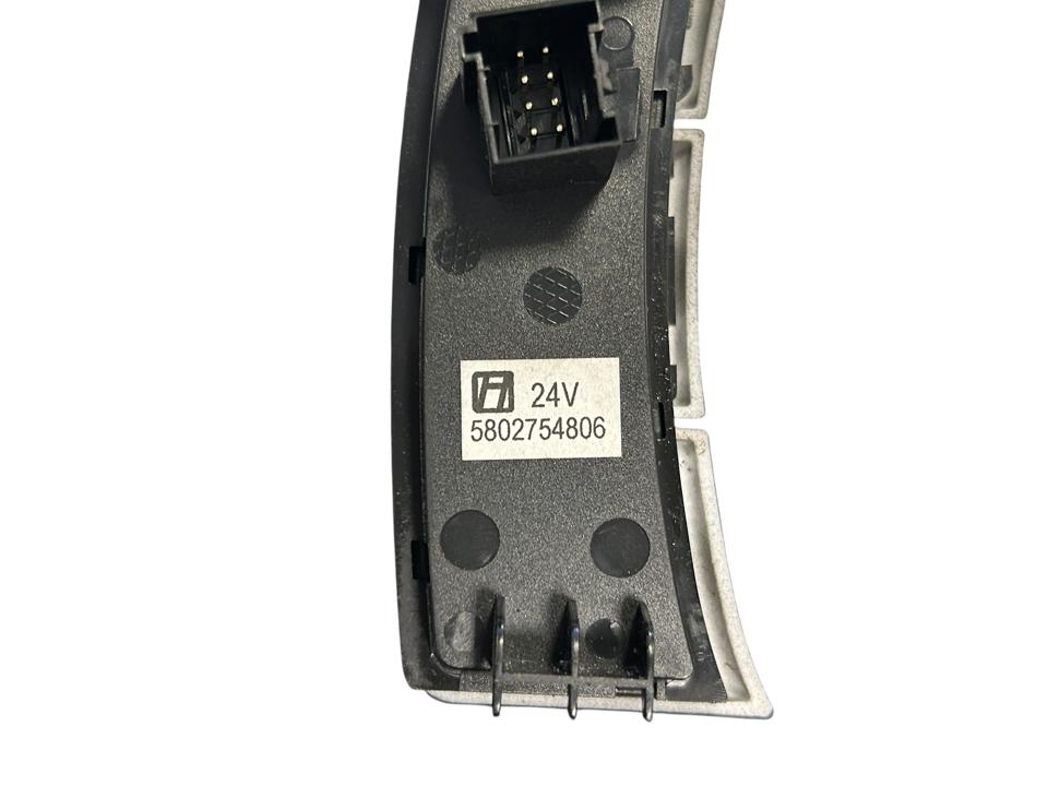 Interior control switches 5802754806 Iveco Trucks S-WAY 2021