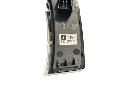 Jungikliai kabinoje 5801307775 Iveco Trucks S-WAY 2021