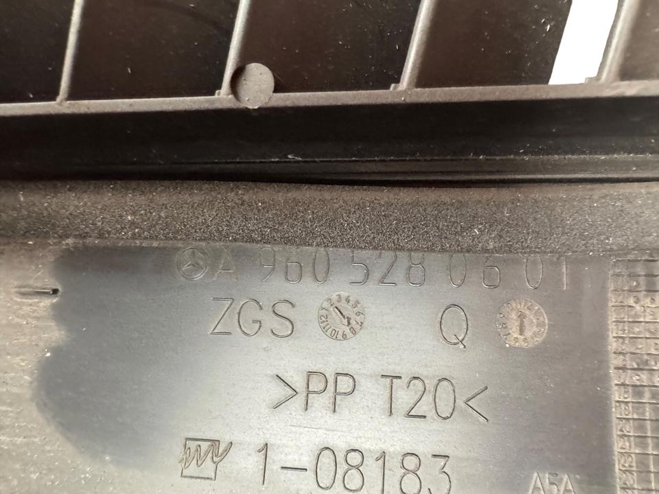 Oro paėmimas A9605280601 Mercedes-Benz Trucks ACTROS MP4 / MP5 2018