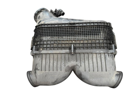 Корпус воздушного фильтра A0040949004 Mercedes-Benz Trucks ACTROS MP4 / MP5 2020