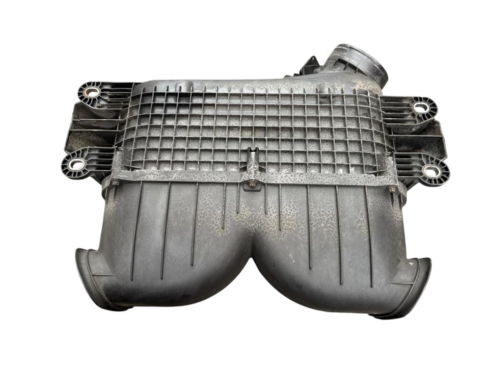 Корпус воздушного фильтра A0040949004 Mercedes-Benz Trucks ACTROS MP4 / MP5 2020