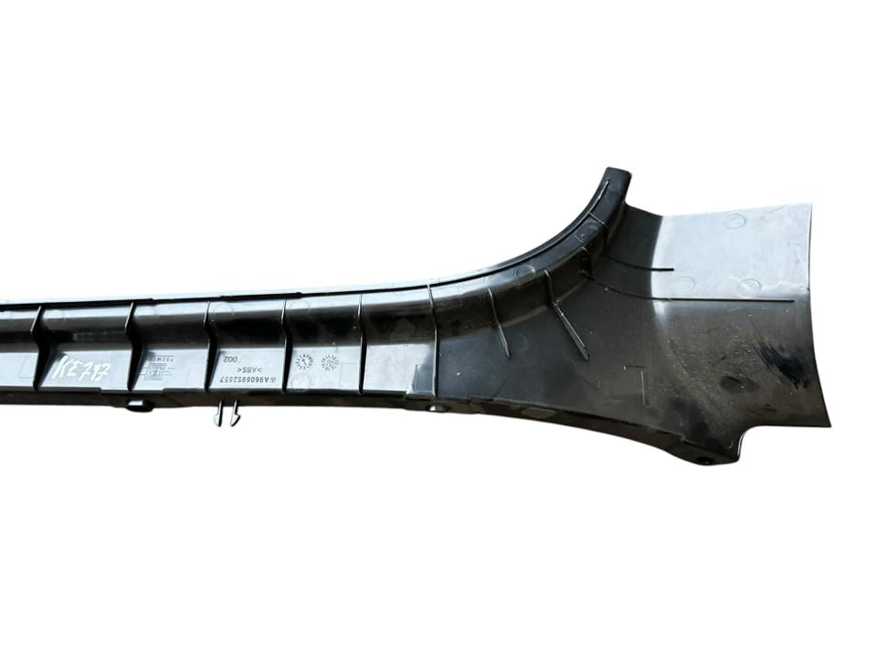 Plastikinė apdaila A9606952657 Mercedes-Benz Trucks ACTROS MP4 / MP5 2019