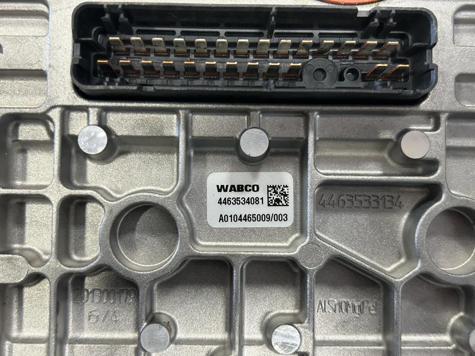 Gearbox control unit A0104465009 TCM Mercedes-Benz Trucks ACTROS MP4 / MP5 2019